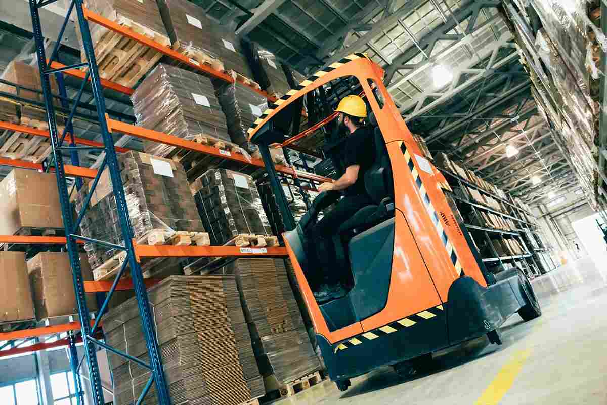 https://tiberlogistics.com/wp-content/uploads/2017/03/service_1.jpg